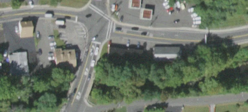 169 Railroad Ave