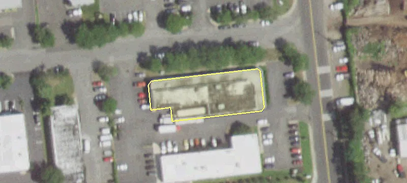 2050 Ocean Ave