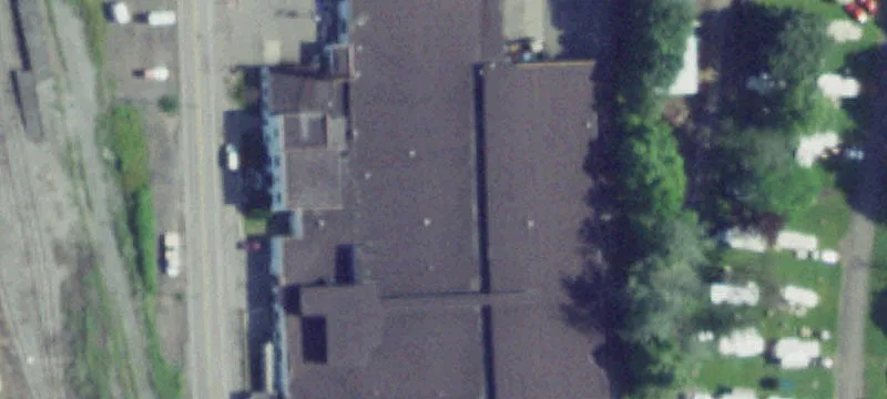 235 Murray St