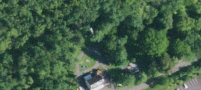 895 Delaware Ave