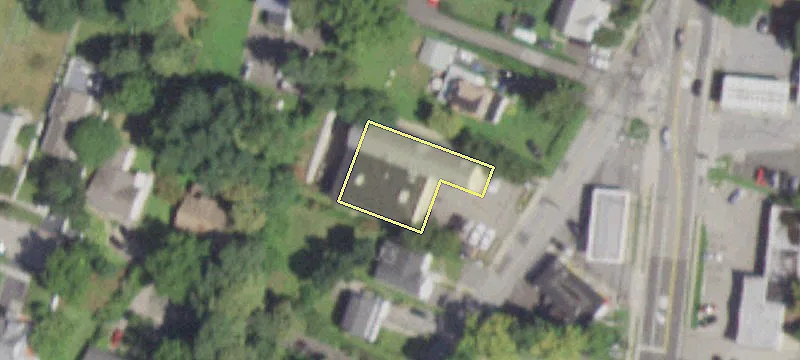 8 Revolutionary Rd