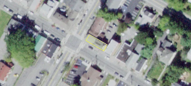 102 Clinton St, Unit 108