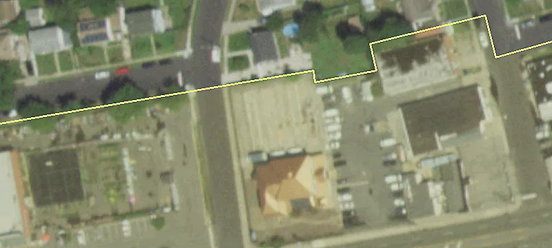 725-A Merrick Rd