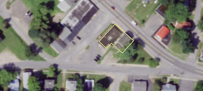 2963 Main St