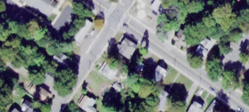 123-125 Ctr St