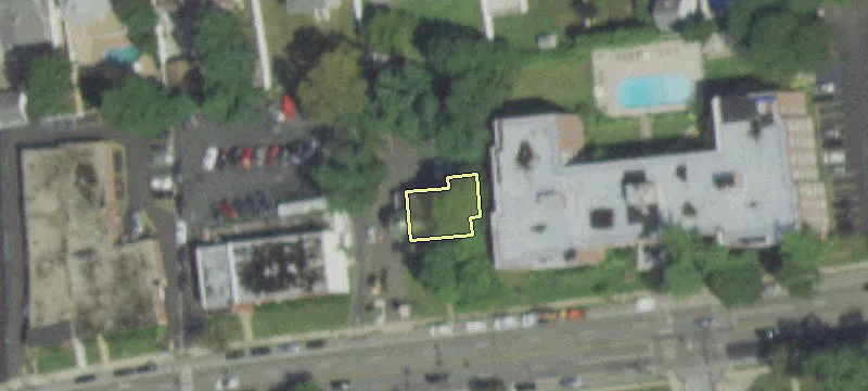 268 Merrick Rd
