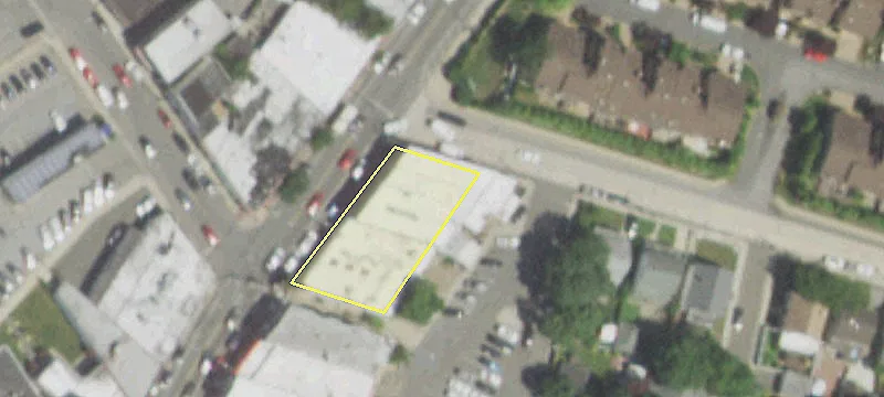 1065 Broadway