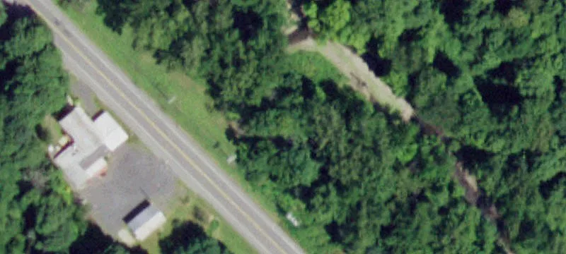 909 Rte 82