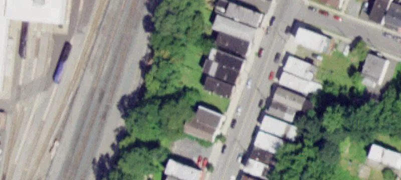 933 Broadway