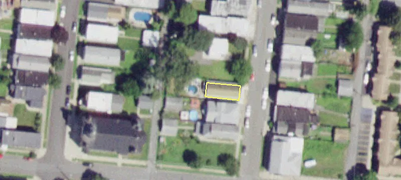 2411 3rd Ave