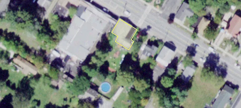 123 Sullivan St