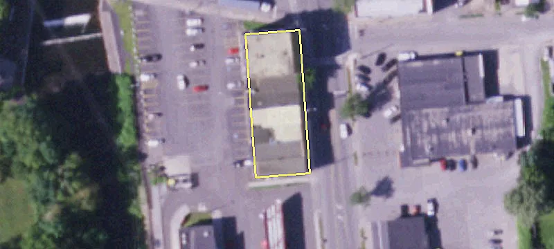 44 Main St