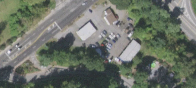 2051 Main St
