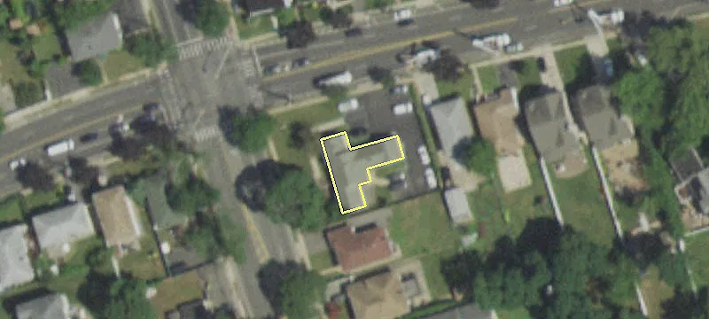 951 Merrick Ave