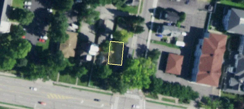 419 Main St