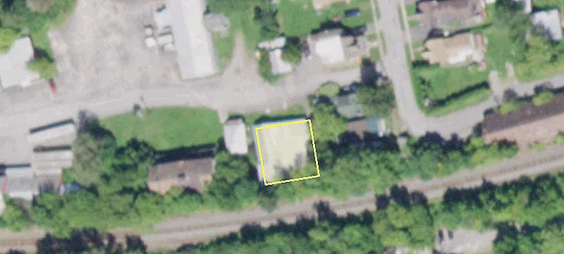 105 France Ln