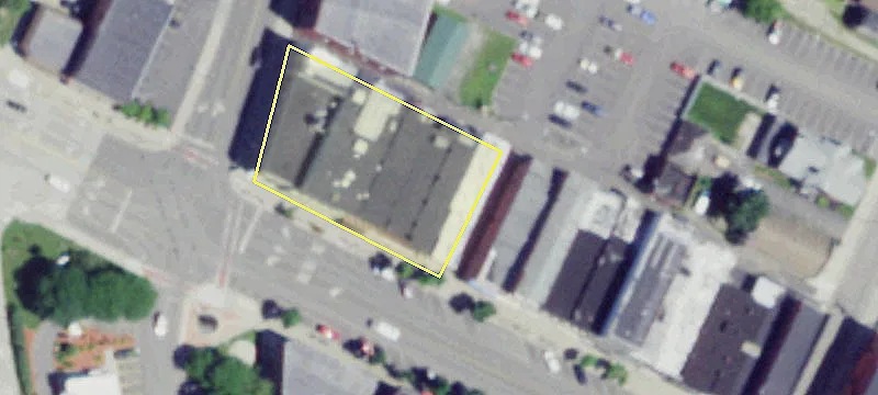 100 Main St