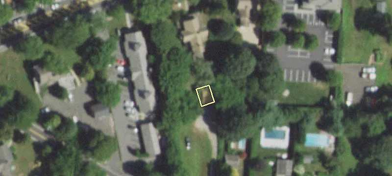 2297 Montauk Hwy