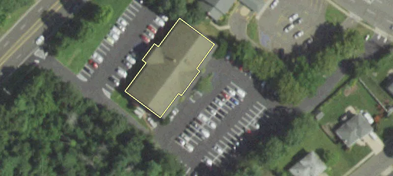 2 Robbins Ln