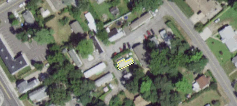 725 Ave Ext