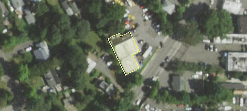 15 Hls Rd