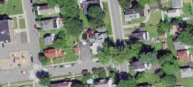 9 Lk Ave