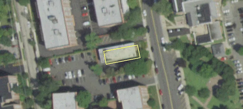 33 Ocean Ave