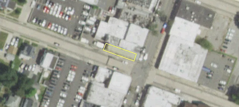 78 Rockaway Ave
