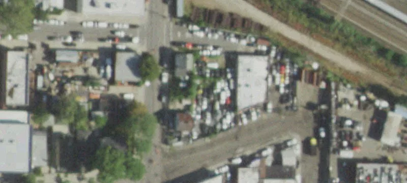 7004 Henry Ave
