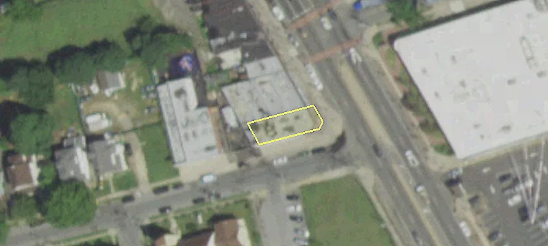 315 Nassau Rd