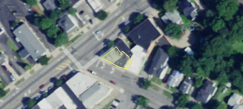 37 Main St