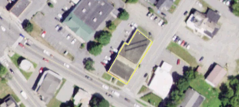 3856 Main St
