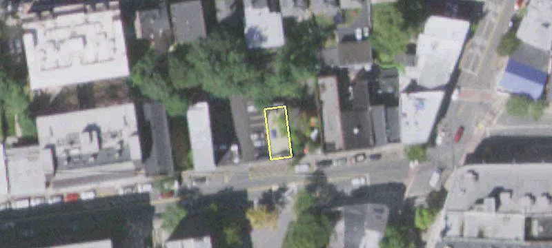 968 Main St