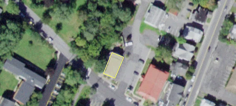 28 Frnt St