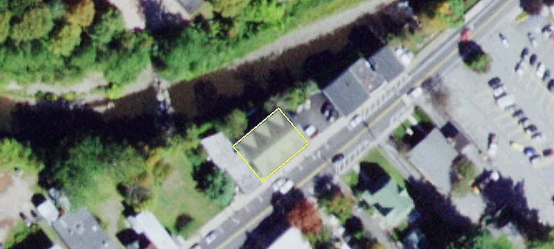 36 Main St