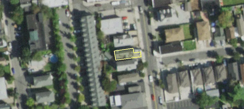 320 Broadway