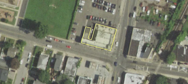 680 Woodfield Rd