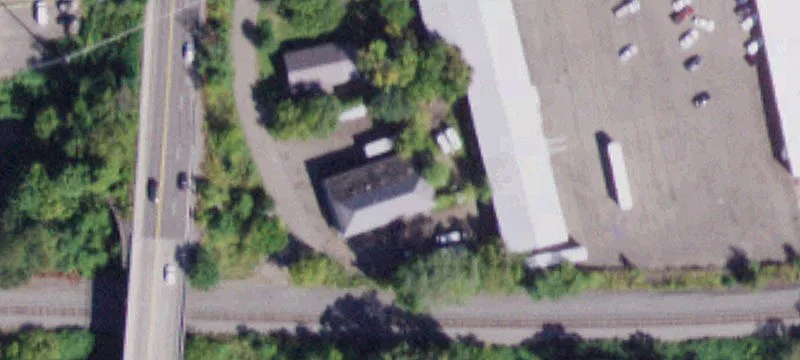 2 Vly St