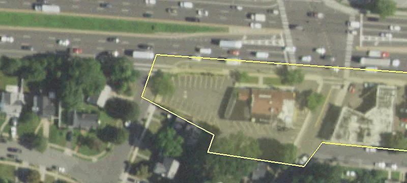 550 Sunrise Hwy