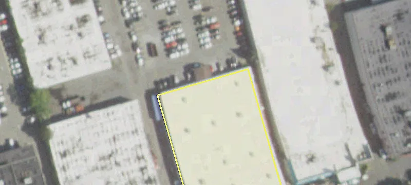 975 Stewart Ave