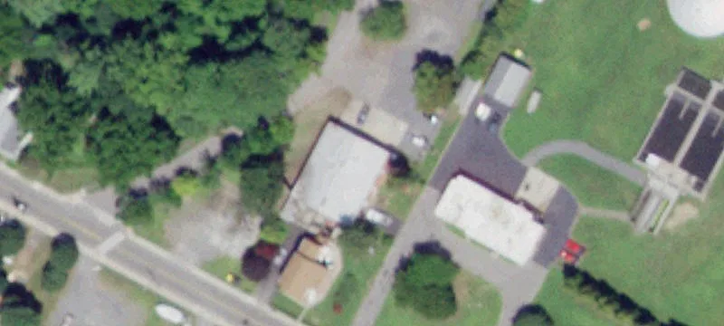 82 Main St
