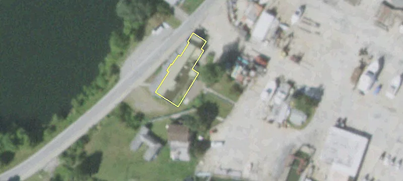 7 Riverview Ave