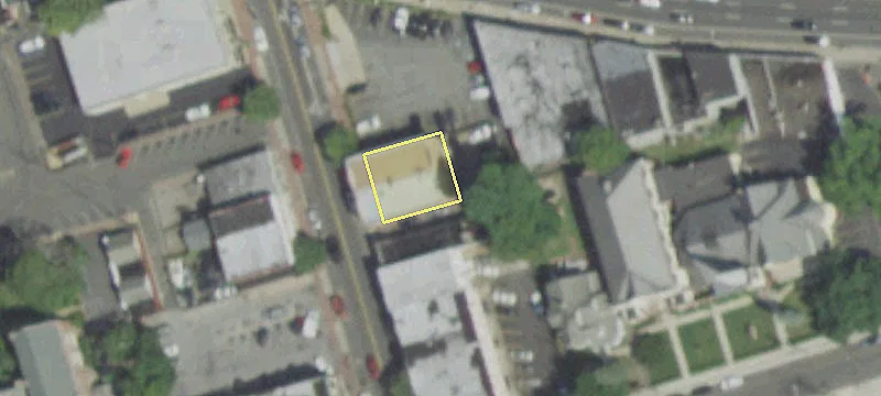 33 Guy Lombardo Ave