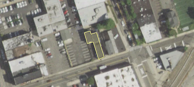 146 2nd St