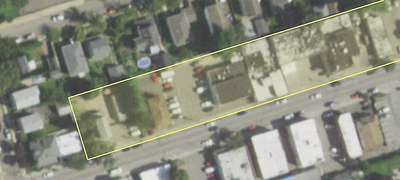 459 Westbury Ave