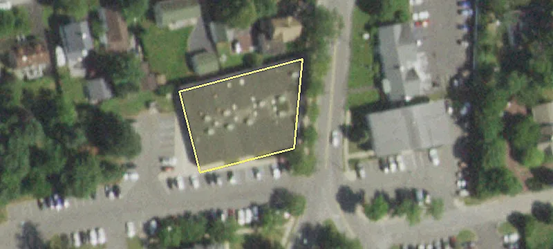 40 Nassau Ave