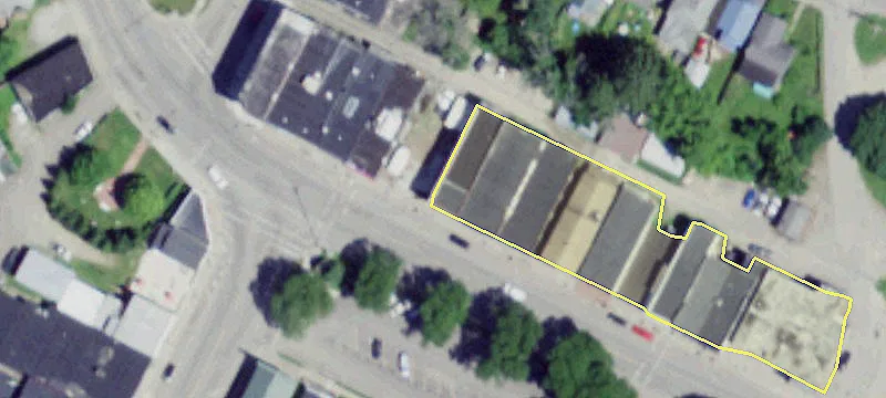 17 Main St