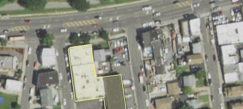 351 Hempstead Tpke