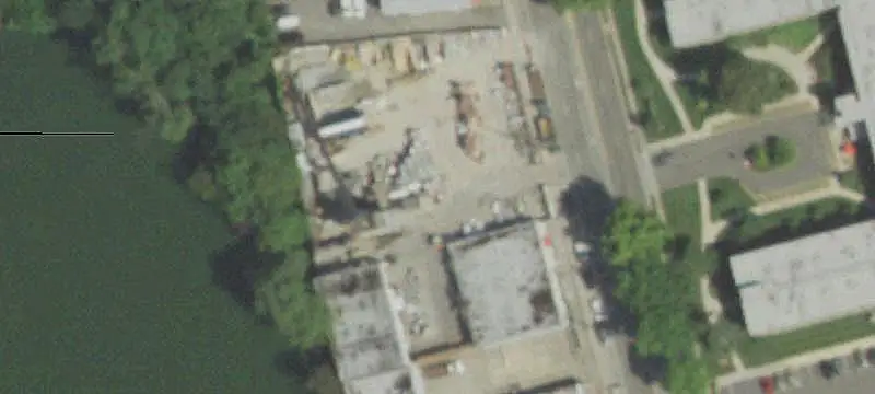 321 Denton Ave