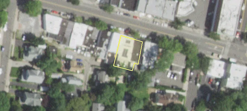 164 Main St